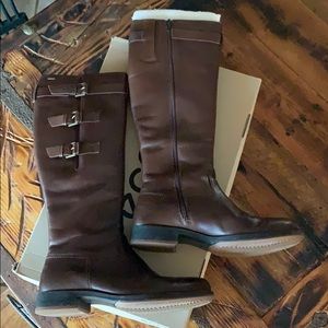 Ecco brown leather boot size 10-10 1/2